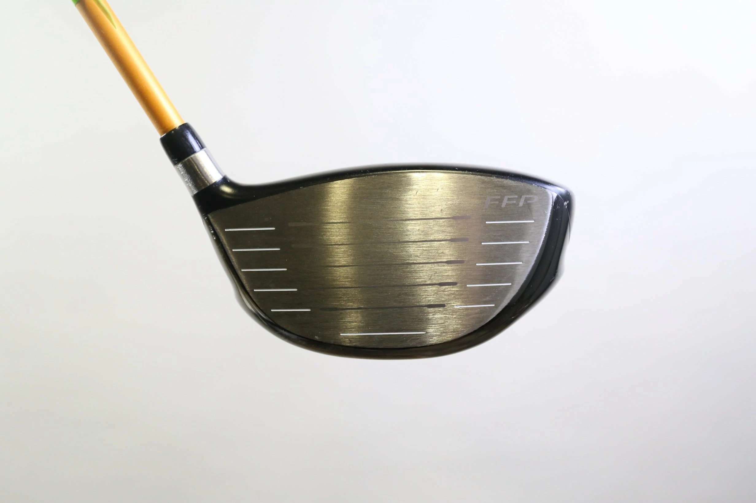 Cleveland HiBore XL Driver - Left-Handed - 9.5 Degrees - Regular Flex 8 Cleveland HiBore XL Driver - Left-Handed - 9.5 Degrees - Regular Flex - Image 6