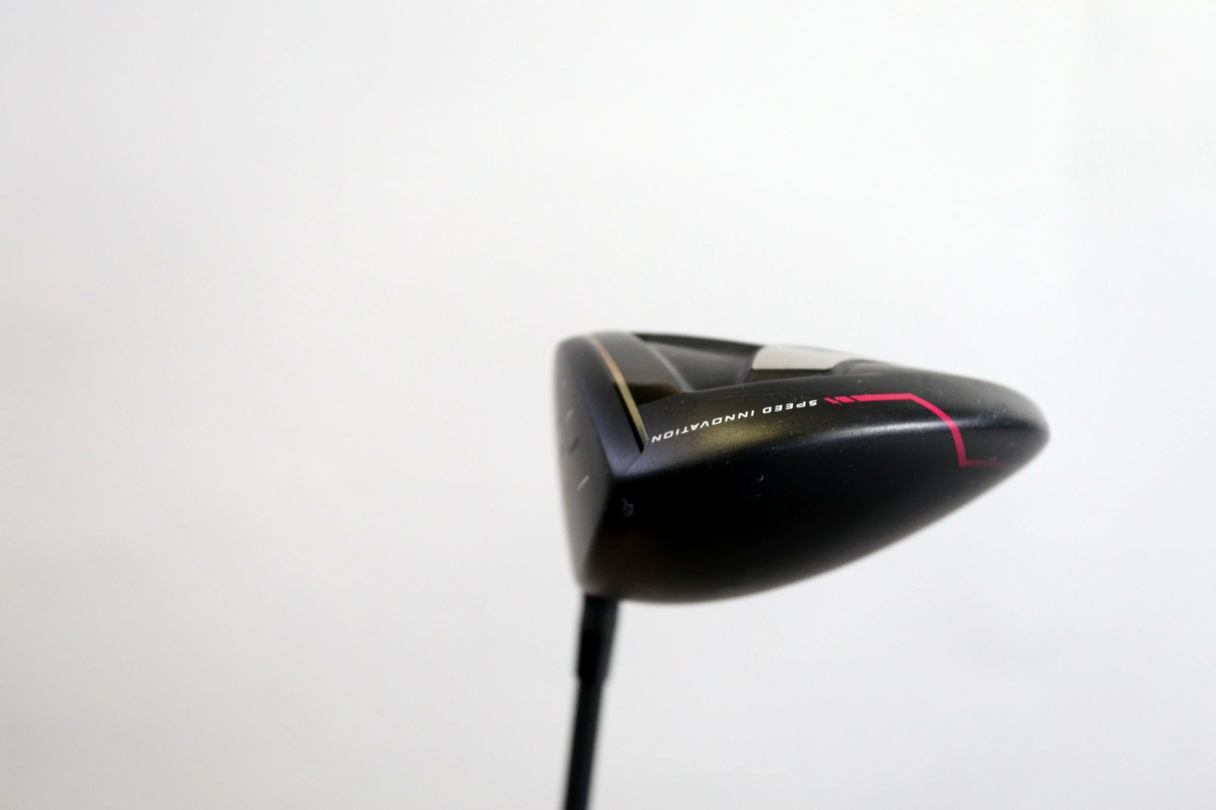 Cleveland CG Black Driver - Right-Handed - 10.5 Degrees - Ladies Flex 7 Cleveland CG Black Driver - Right-Handed - 10.5 Degrees - Ladies Flex - Image 5