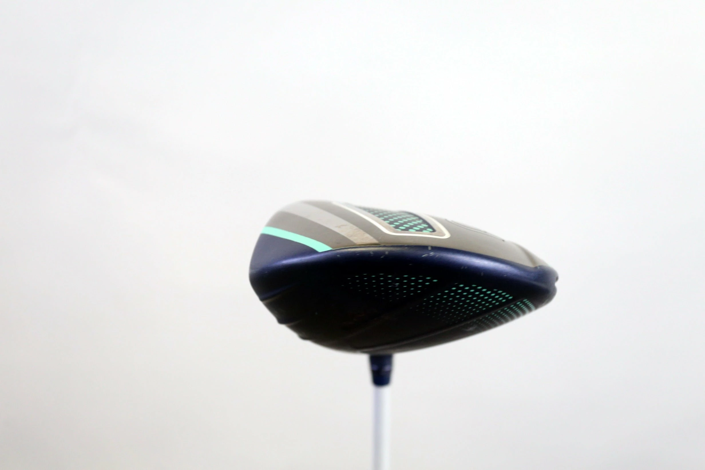 Ping G LE Driver - Right-Handed - 11.5 Degrees - Ladies Flex 6 Ping G LE Driver - Right-Handed - 11.5 Degrees - Ladies Flex - Image 4
